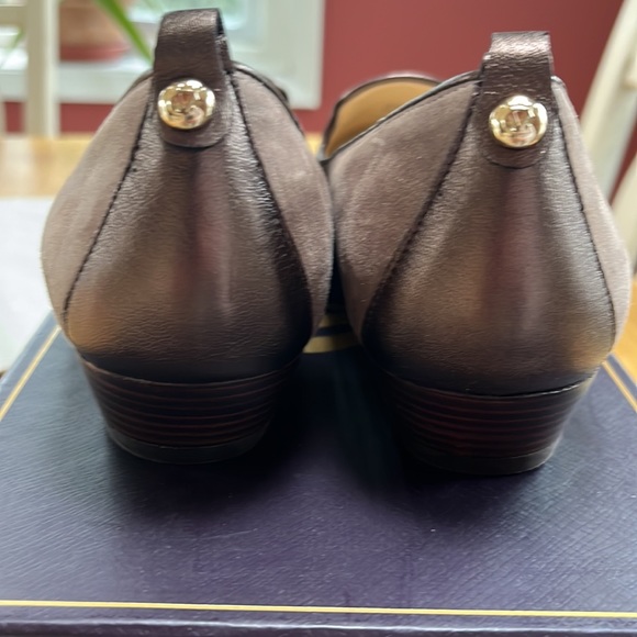 Vince camuto signature VI-NOVA shoes 8.5 M - Picture 2 of 6